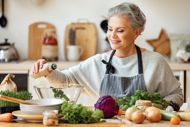 Food Freedom: Release Weight Without Restriction by Sarah Haas | #AspireMag 