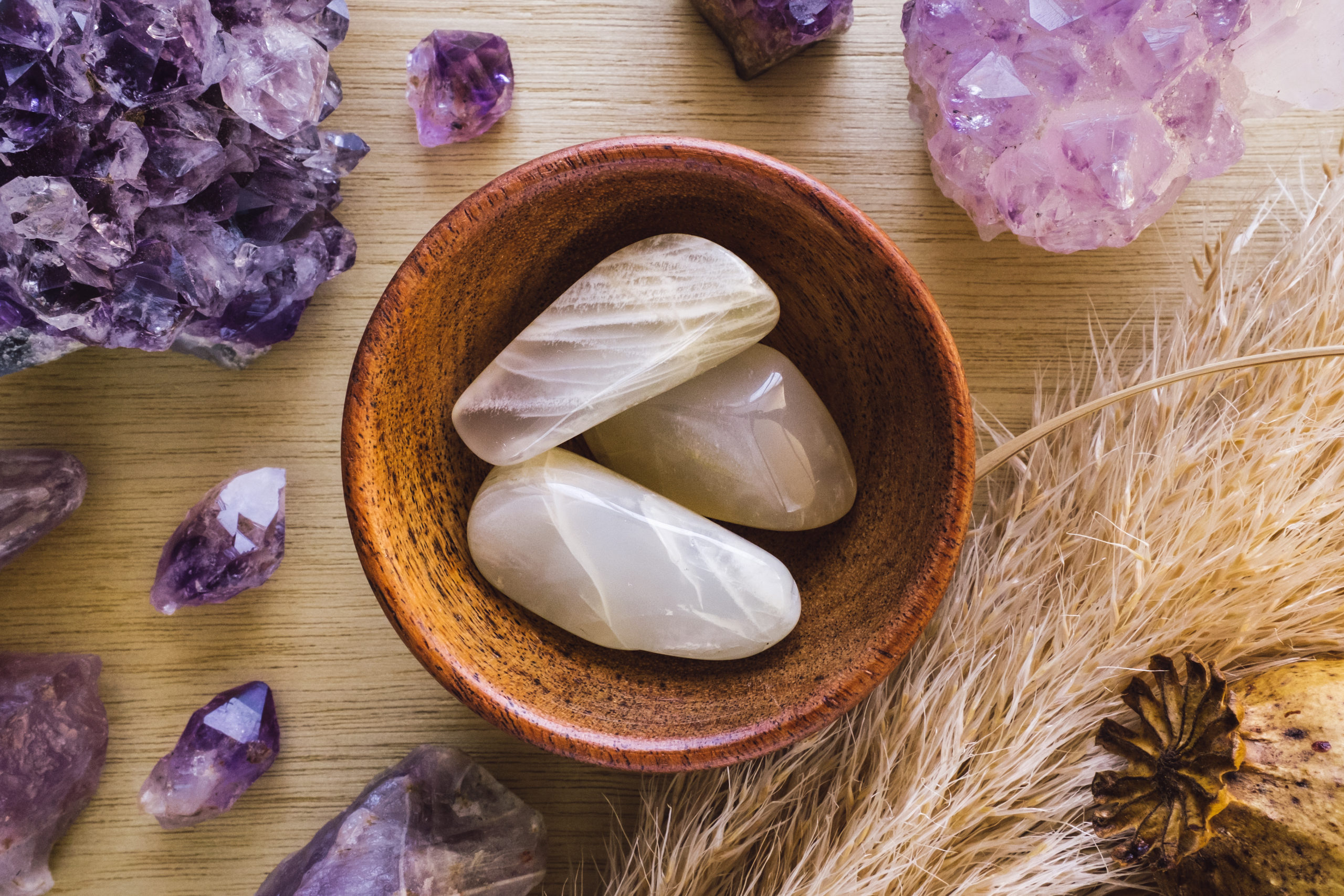 6 Crystals to Enhance Your Dreaming & Promote Sleep by Kac Young | #AspireMag